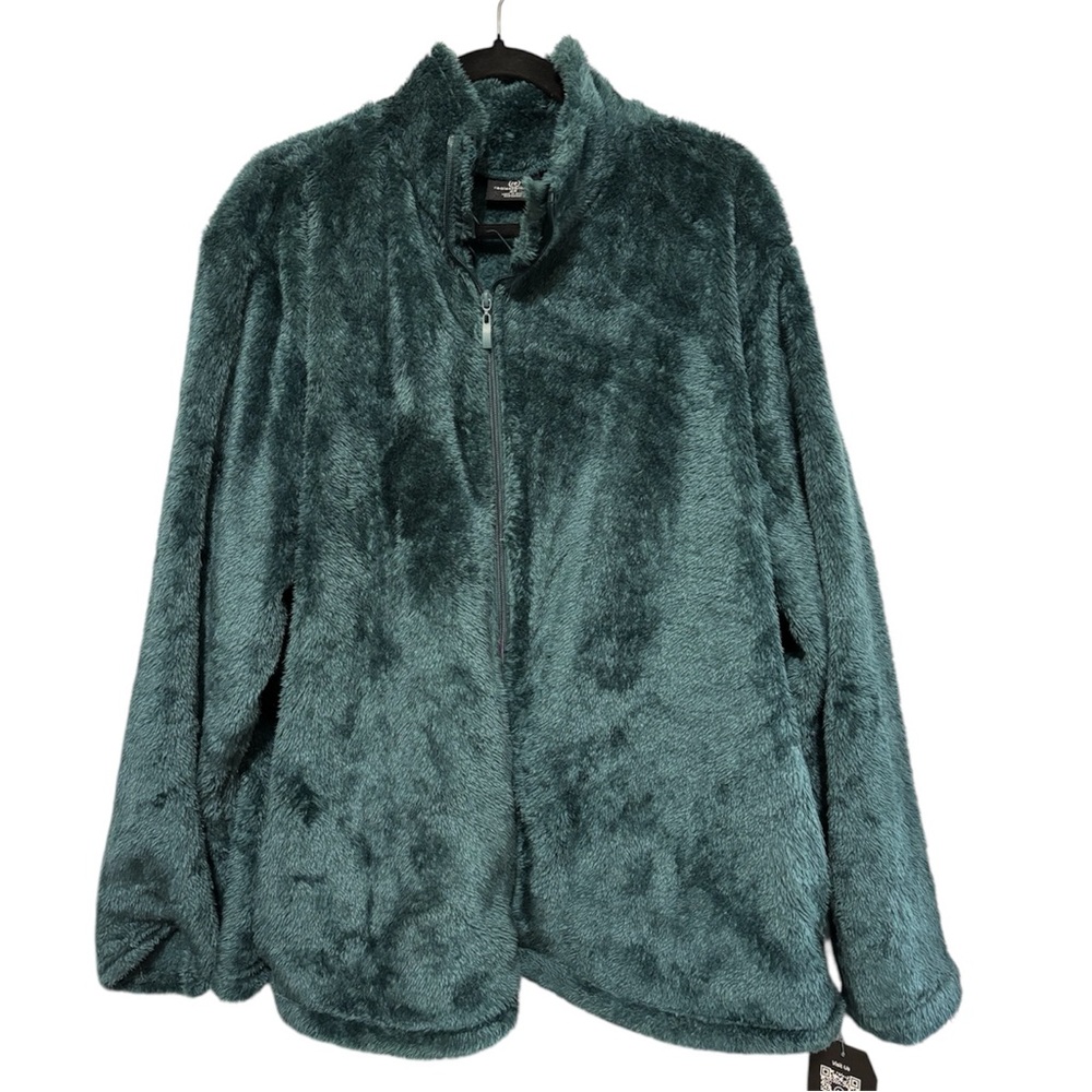 2X Realessentials NWT teddy bear jacket